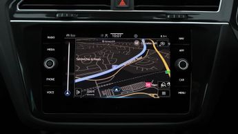 Volkswagen Tiguan R-LINE TSI DSG