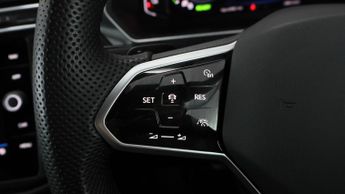 Volkswagen Tiguan R-LINE TSI DSG