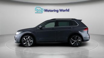 Volkswagen Tiguan R-LINE TSI DSG