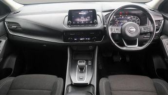 Nissan Qashqai DIG-T ACENTA PREMIUM DCT