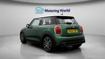 MINI Hatch COOPER EXCLUSIVE