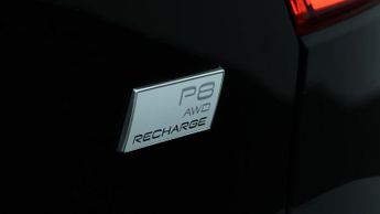 Volvo XC40 P8 R-DESIGN AWD