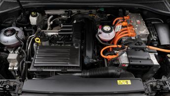 Audi Q3 TFSI E S LINE