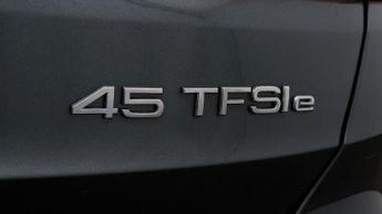 Audi Q3 TFSI E S LINE