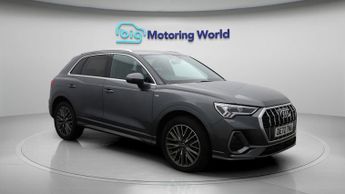 Audi Q3 TFSI E S LINE
