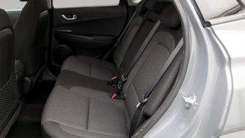 Hyundai KONA PREMIUM