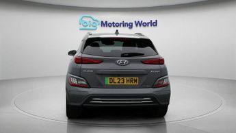 Hyundai KONA PREMIUM