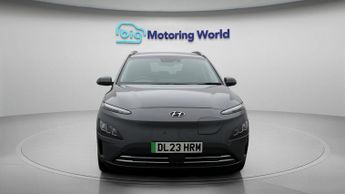 Hyundai KONA PREMIUM