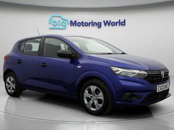 Dacia Sandero ESSENTIAL SCE