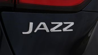 Honda Jazz I-MMD SR