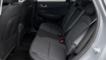 Hyundai KONA PREMIUM