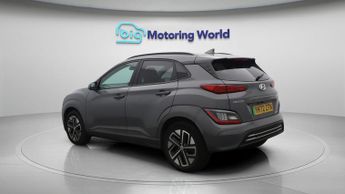 Hyundai KONA PREMIUM