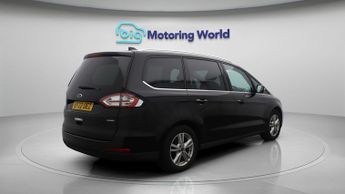 Ford Galaxy TITANIUM
