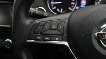 Nissan Qashqai DIG-T N-CONNECTA DCT