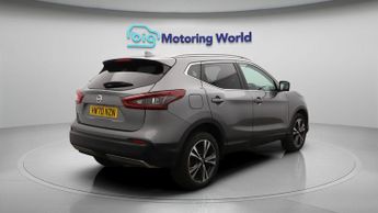 Nissan Qashqai DIG-T N-CONNECTA DCT