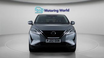 Nissan Qashqai DIG-T N-CONNECTA DCT