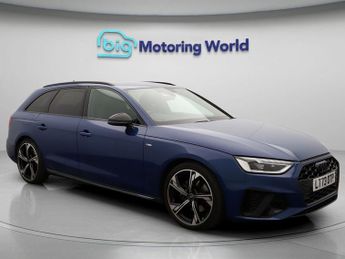 Audi A4 AVANT TFSI S LINE BLACK EDITION