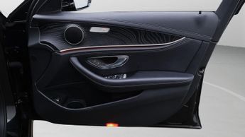 Mercedes-Benz E Class E 300 DE AMG LINE