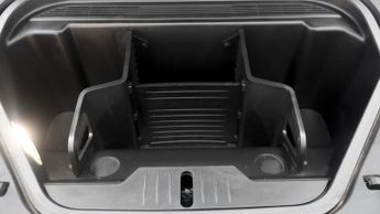 Ford Mustang Mach-E BASE