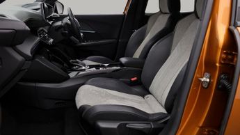 Peugeot E-2008 GT PREMIUM