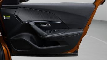 Peugeot E-2008 GT PREMIUM