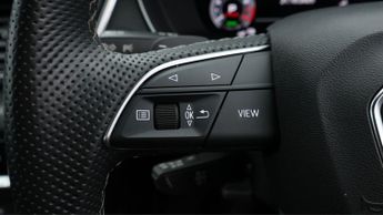 Audi Q5 TFSI E S LINE QUATTRO