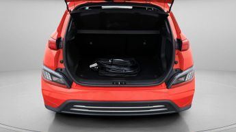 Hyundai KONA PREMIUM