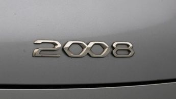 Peugeot E-2008 GT