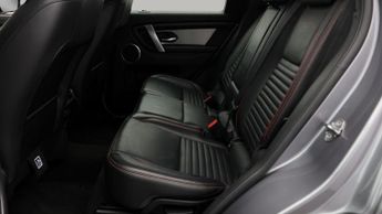 Land Rover Discovery Sport R-DYNAMIC SE