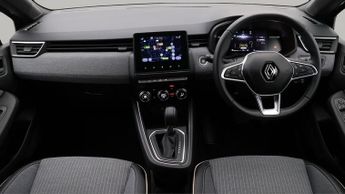 Renault Clio TECHNO E-TECH