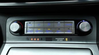 Hyundai KONA ULTIMATE