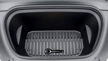 Tesla Model Y BASE