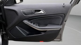 Mercedes-Benz GLA GLA 200 URBAN EDITION