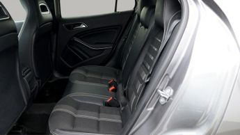 Mercedes-Benz GLA GLA 200 URBAN EDITION