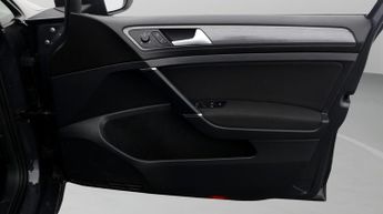 Volkswagen e-Golf E-GOLF