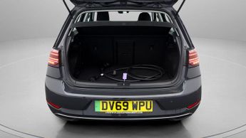 Volkswagen e-Golf E-GOLF