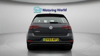 Volkswagen e-Golf E-GOLF