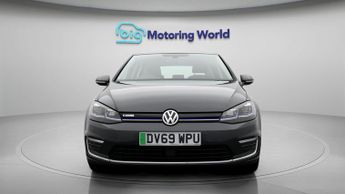 Volkswagen e-Golf E-GOLF