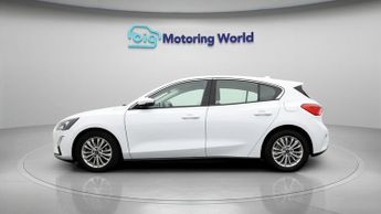 Ford Focus TITANIUM