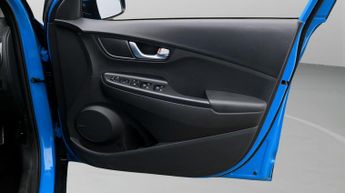 Hyundai KONA PREMIUM