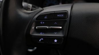 Hyundai KONA PREMIUM