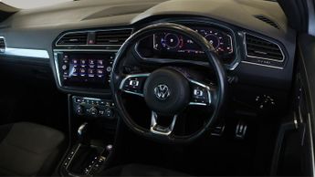 Volkswagen Tiguan R-LINE TECH TDI 4MOTION DSG