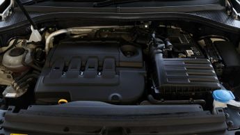 Volkswagen Tiguan R-LINE TECH TDI 4MOTION DSG