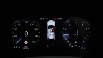 Volvo XC60 B5 MOMENTUM