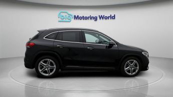 Mercedes GLA GLA 180 AMG LINE PREMIUM