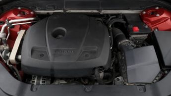 Volvo XC60 T5 MOMENTUM AWD