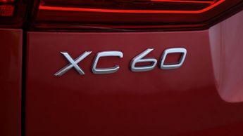 Volvo XC60 T5 MOMENTUM AWD