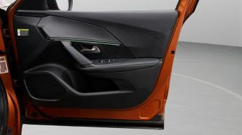 Peugeot E-2008 GT PREMIUM