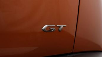 Peugeot E-2008 GT PREMIUM