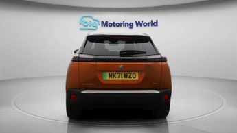 Peugeot E-2008 GT PREMIUM